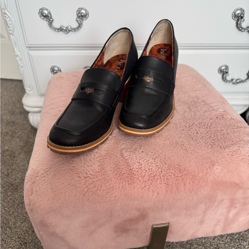 Kork-Ease Black Leather Wedges